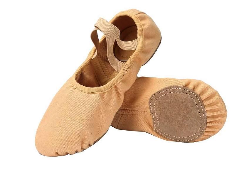 LINODES 4M BLACK BALLET SHOES