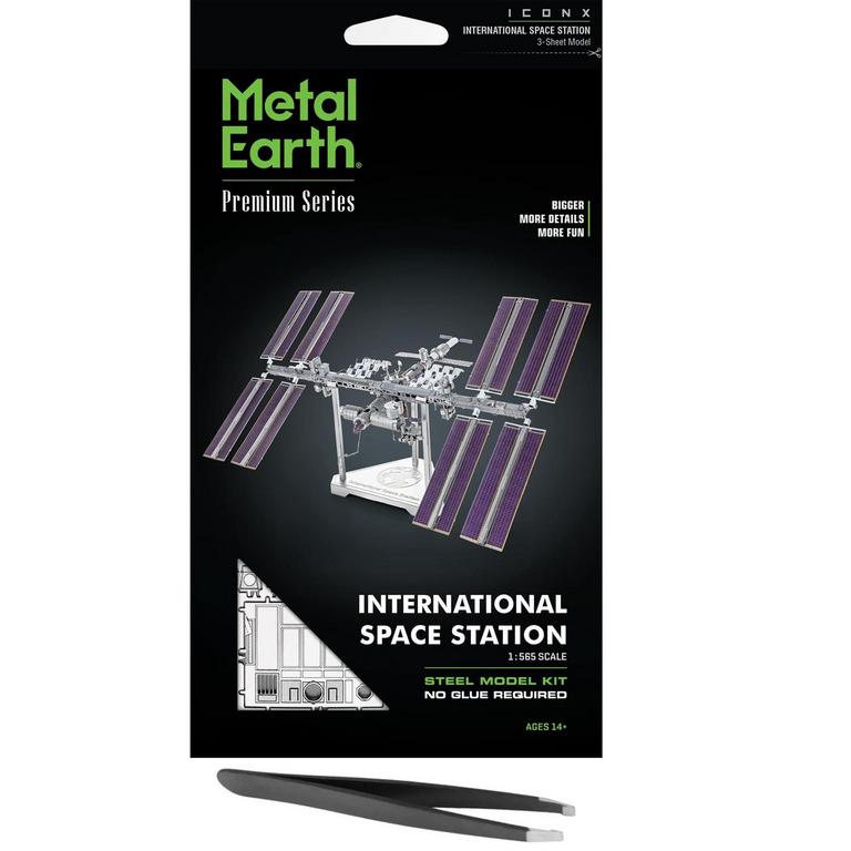 SPACE STATION MODEL KIT