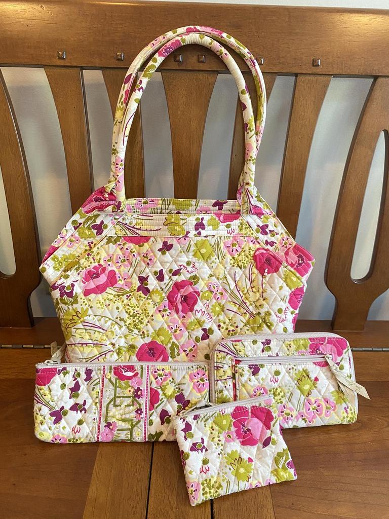 Auction Ohio Vera Bradley Handbags