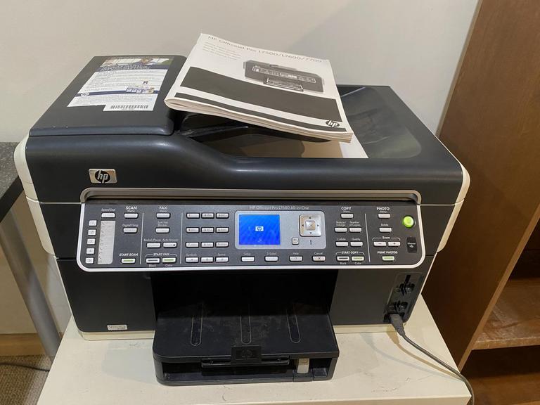 Auction Ohio HP Printer & Stand