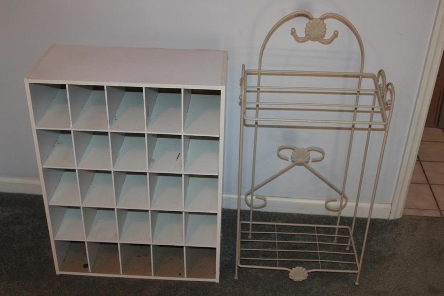 Auction Ohio White Shoe Shelf & Stand