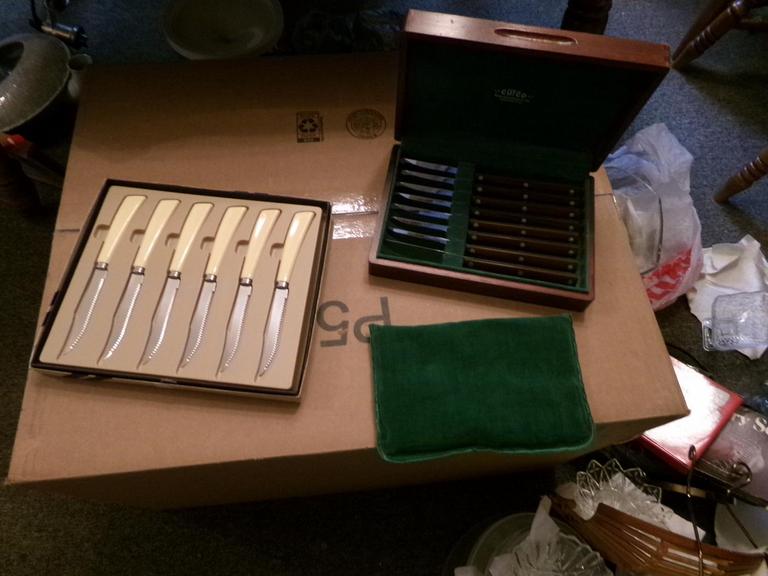 Auction Ohio Cutco Knives