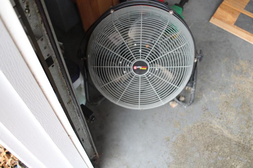 Auction Ohio Utilitech fan