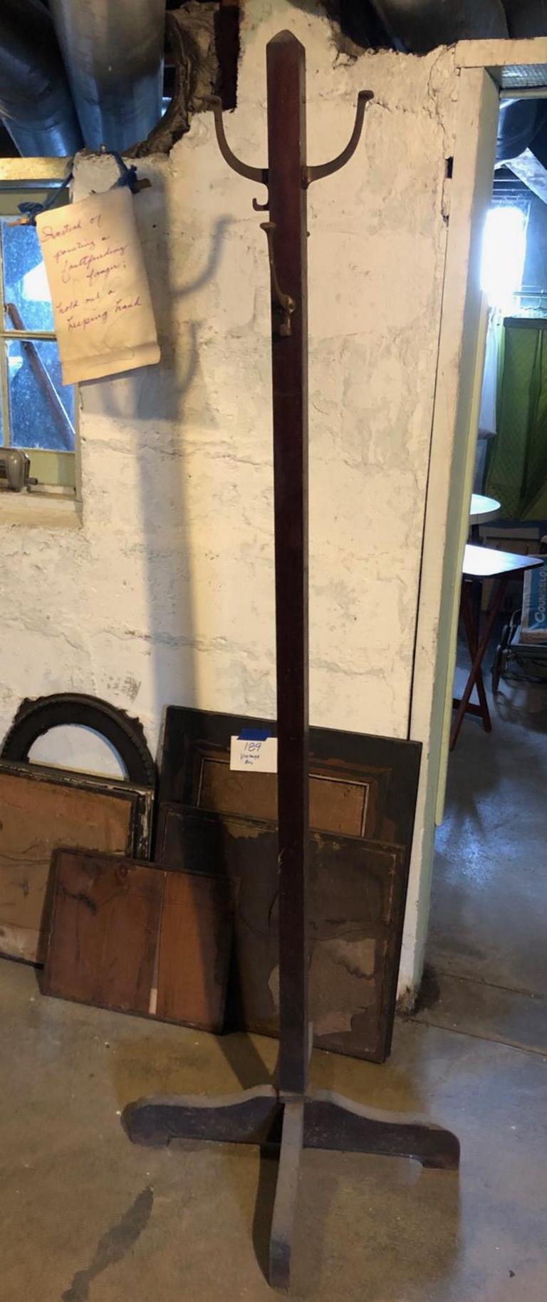 Auction Ohio Vintage Coat Tree