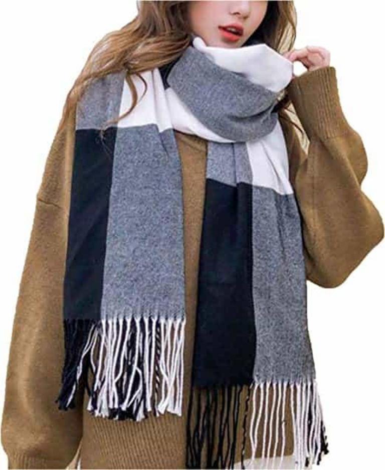 4 WANDER AGIO SCARVES