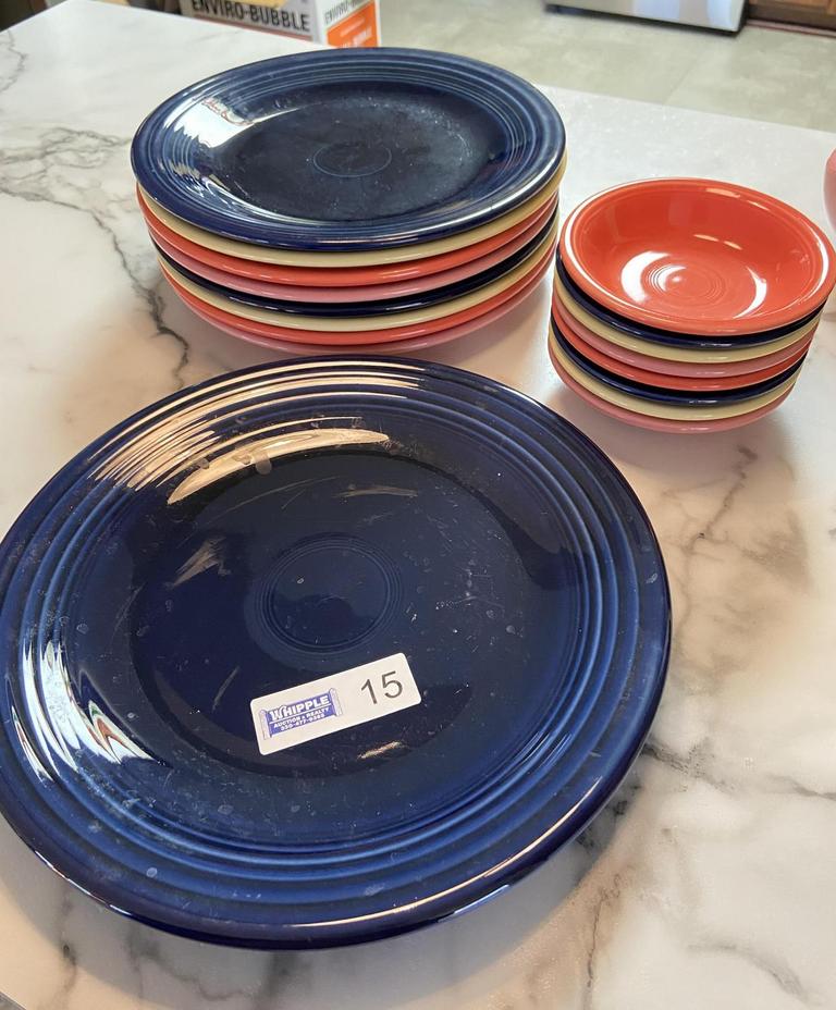 Auction Ohio Fiesta Dinnerware