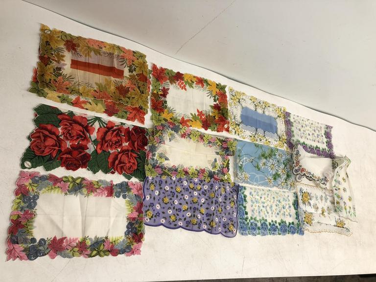 Auction Ohio Vintage Ladies Hankies