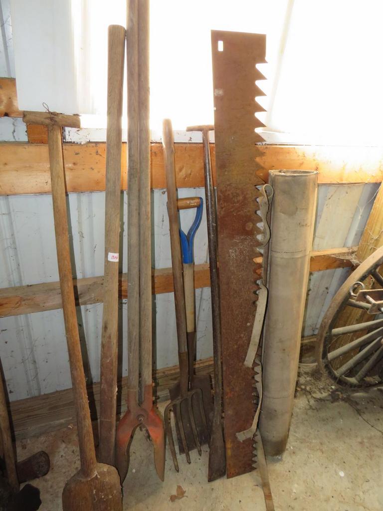 Auction Ohio Ice Saw Blade & More