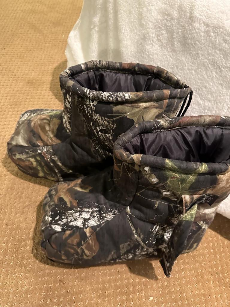 Auction Ohio Hunting boot covers/warmers