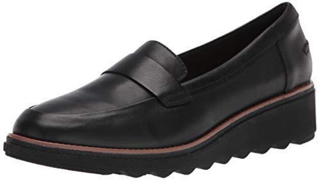 CLARKS SZ-8.5 WOMENS LOAFERS