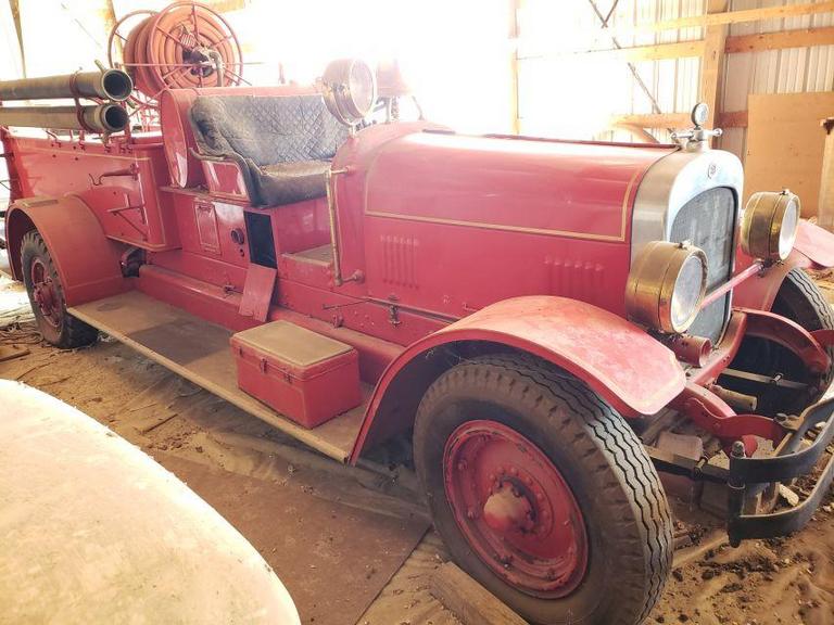 Auction Ohio 1930 Seagrave Firetruck