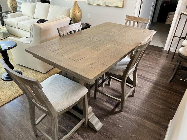 Auction Ohio Havertys Dining Room Table