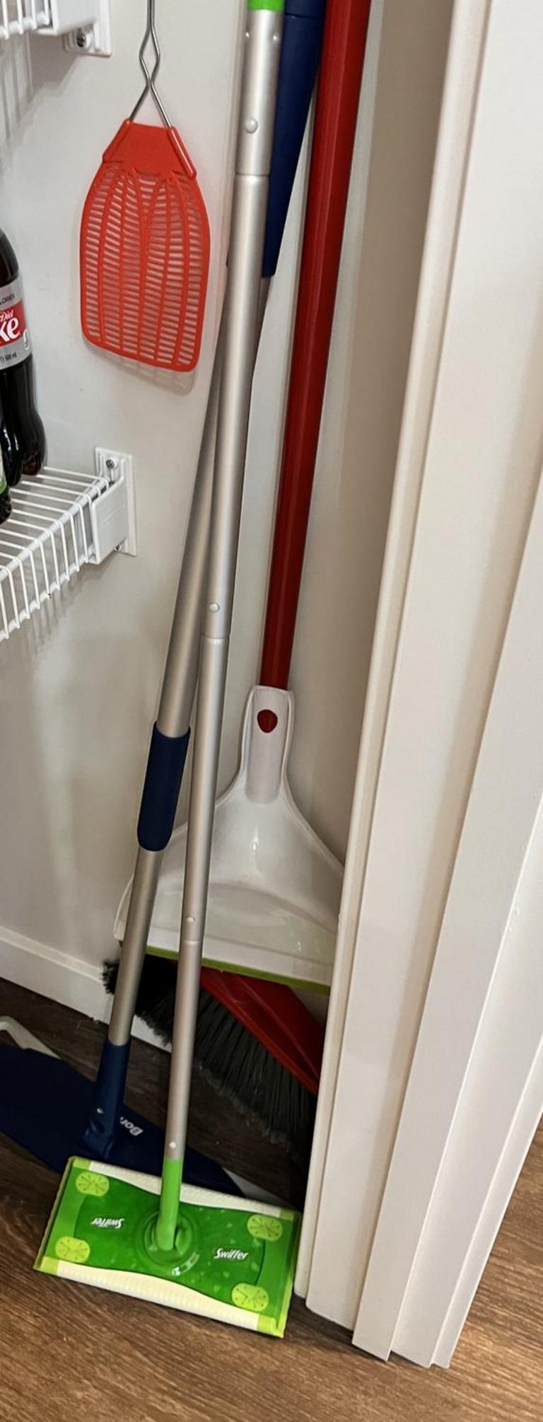 Auction Ohio Swiffer and Bona Mops