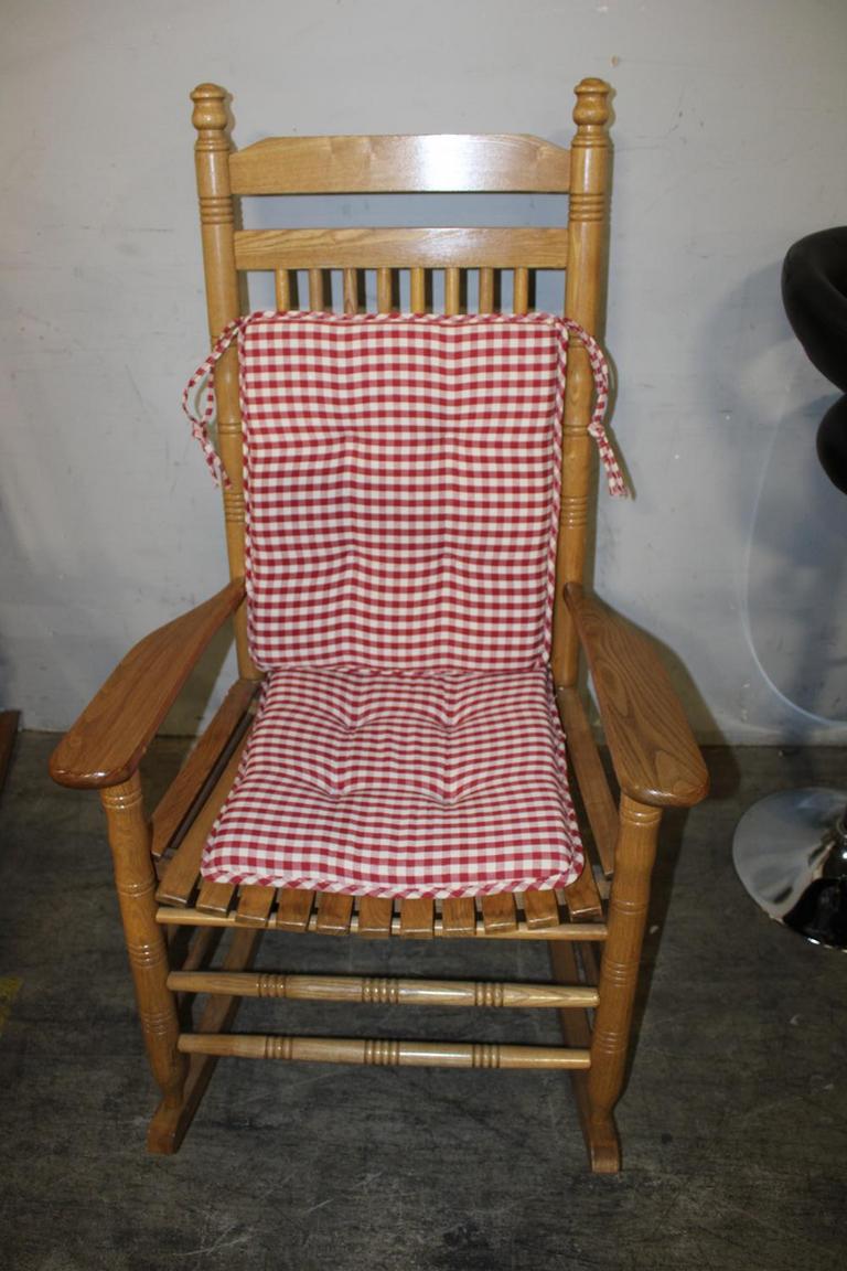Auction Ohio Cracker Barrel Rocker