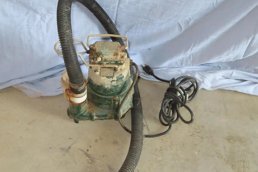 Auction Ohio Zoeller Sump Pump