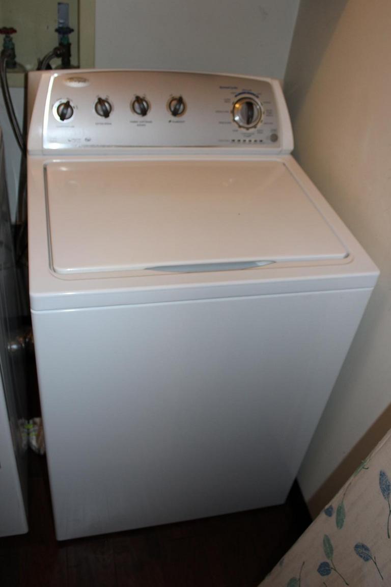 Auction Ohio Whirlpool Washing Machine