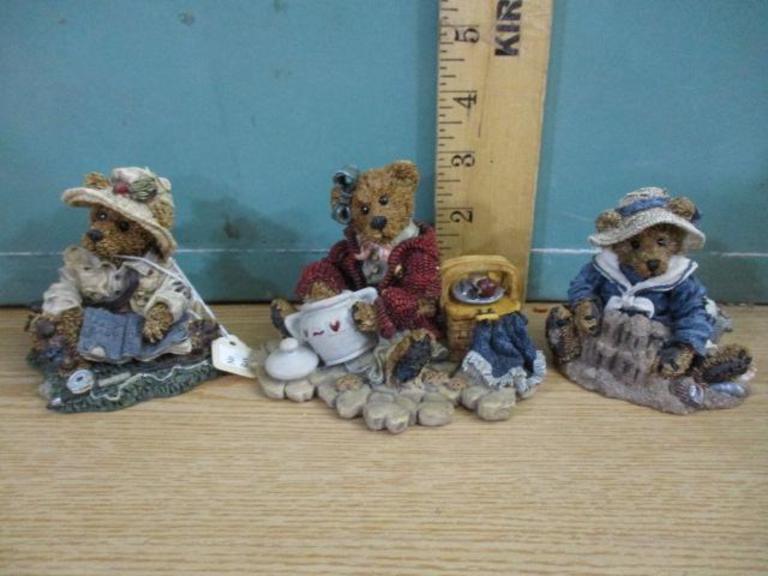 Auction Ohio Boyds Figures