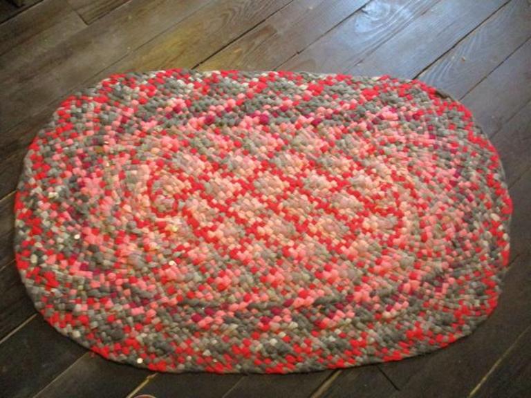 Auction Ohio Braided Rug
