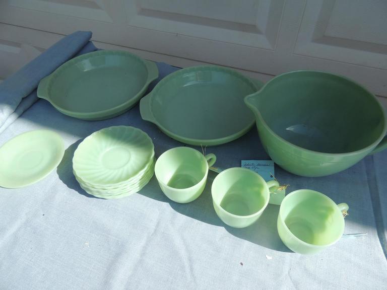 Auction Ohio Fire King Glassware