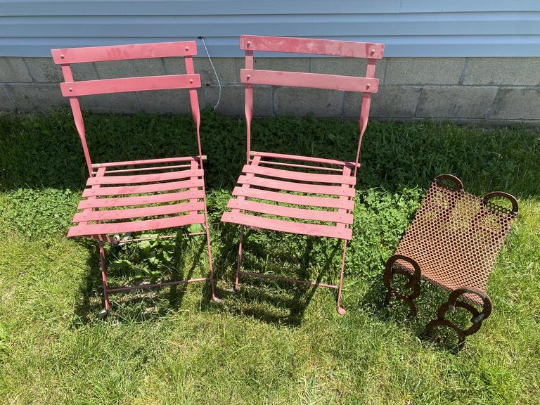 Auction Ohio Metal Chairs & Other