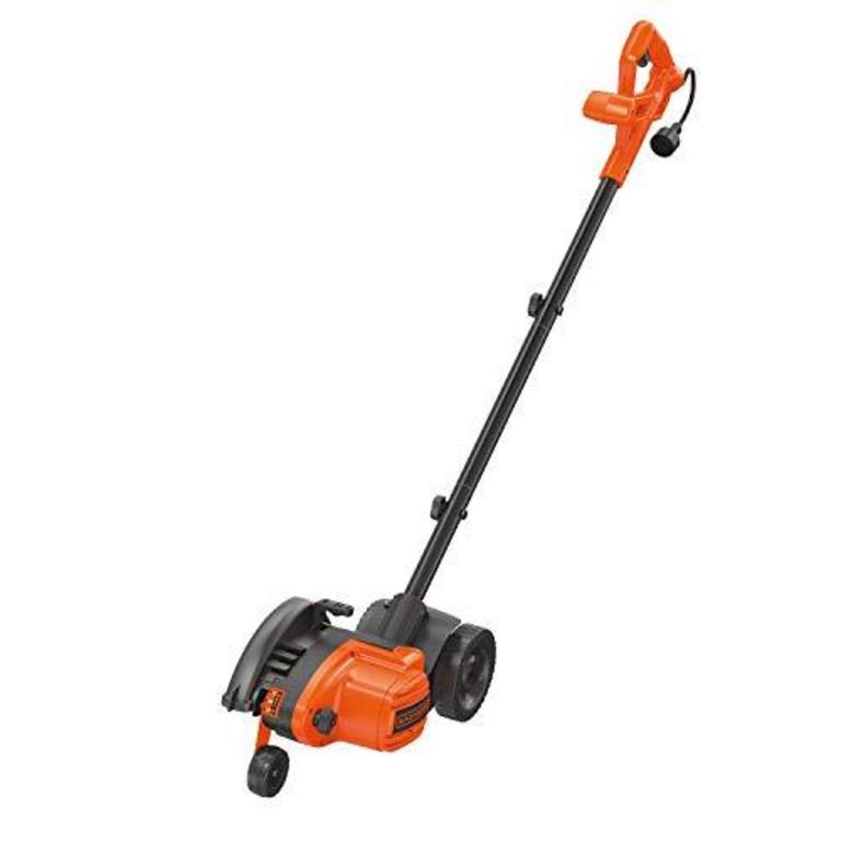 BLACK+DECKER TRIMMER/EDGER