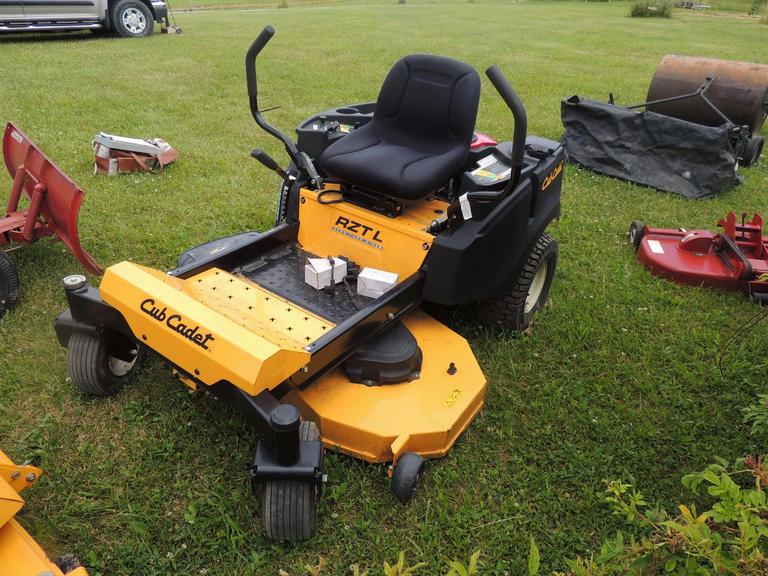 Auction Ohio Cub Cadet Zero Turn