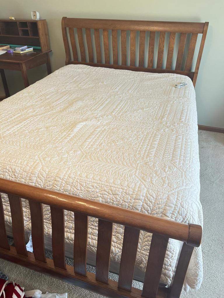 Auction Ohio Queen Sleep Number Mattress