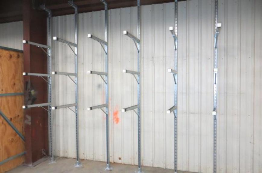 Auction Ohio Unistrut Racking