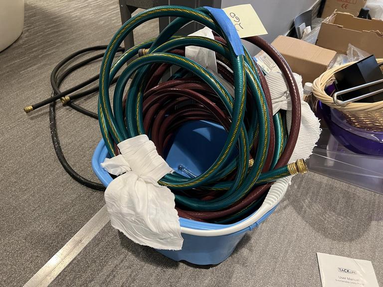 Auction Ohio Hose & Bucket