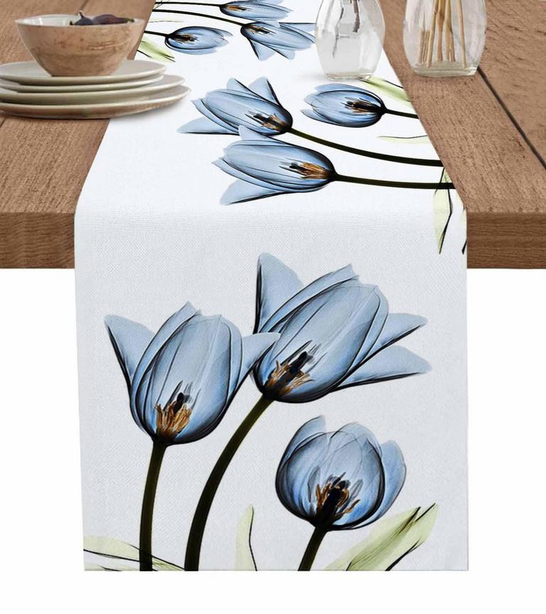 FLORAL TABLE RUNNER