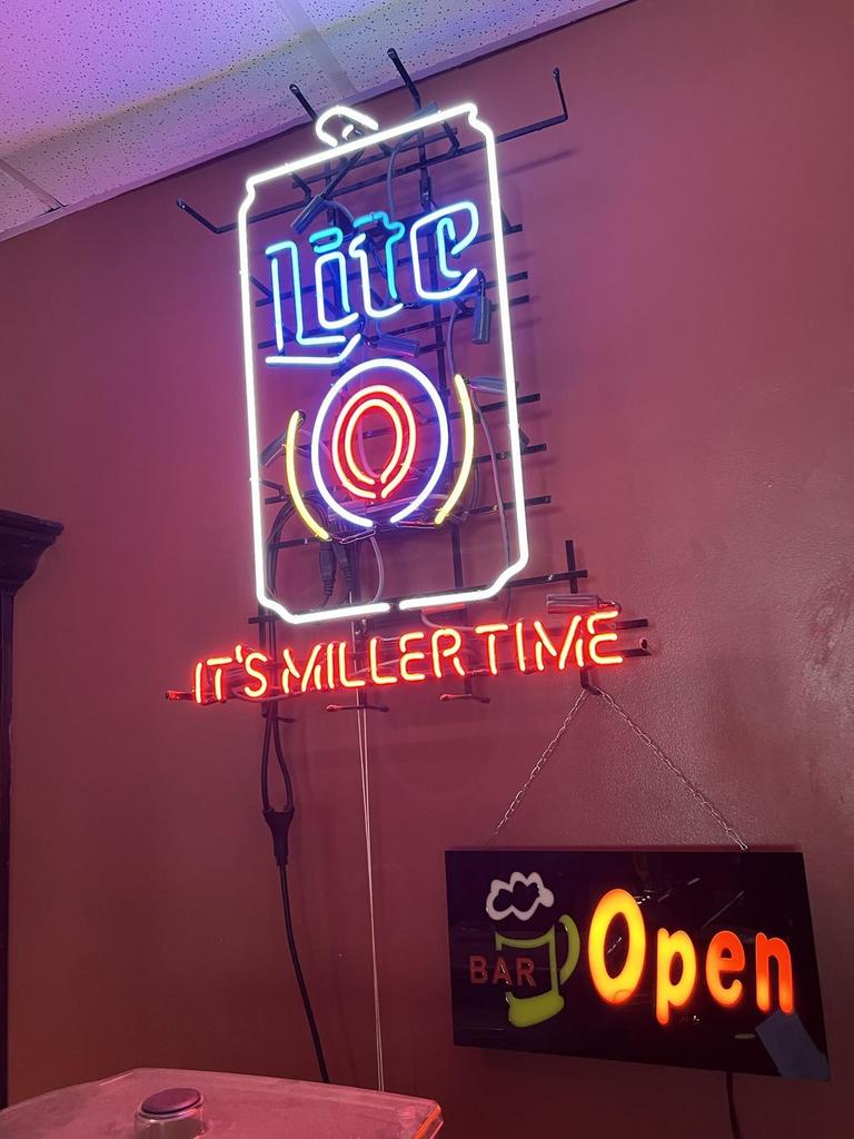 Auction Ohio commercial signs