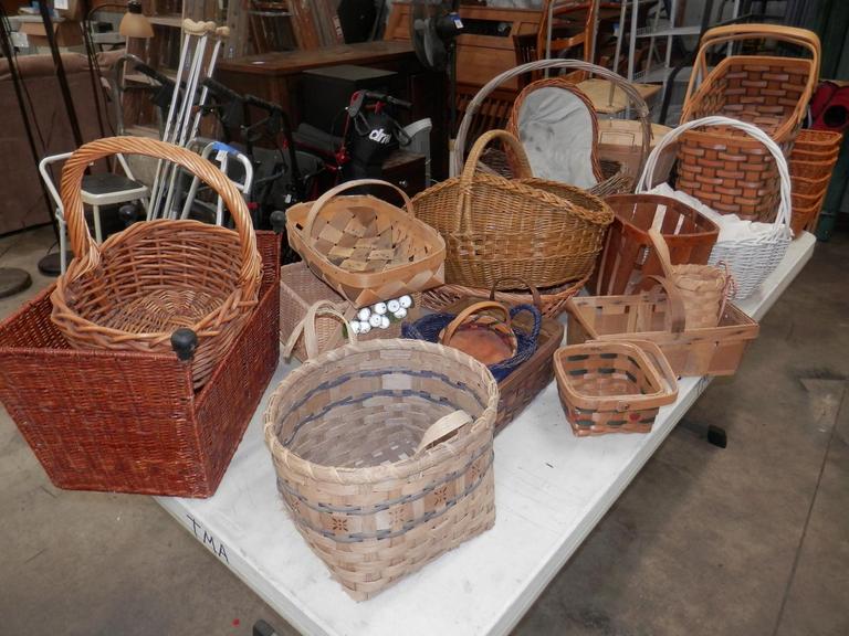 Auction Ohio Baskets