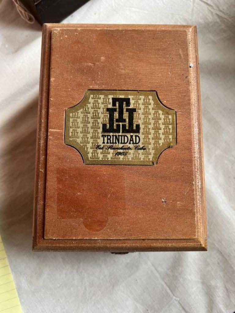 Auction Ohio Trinidad Box