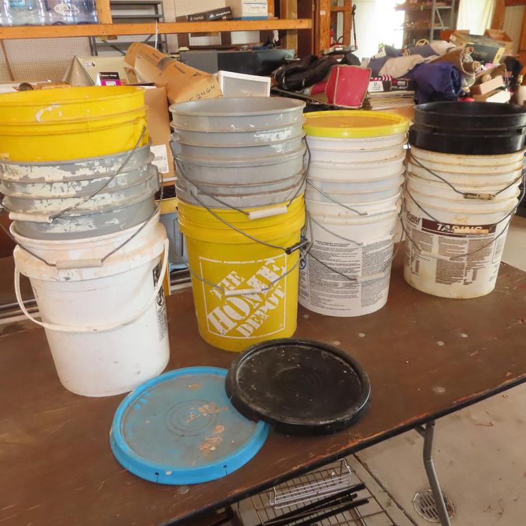 Auction Ohio Five Gallon Buckets