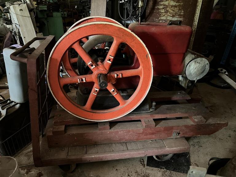Auction Ohio Fairbanks Motor and Cart