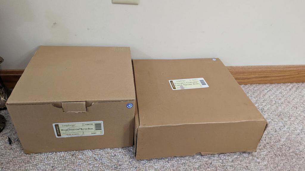 Auction Ohio Longaberger pottery