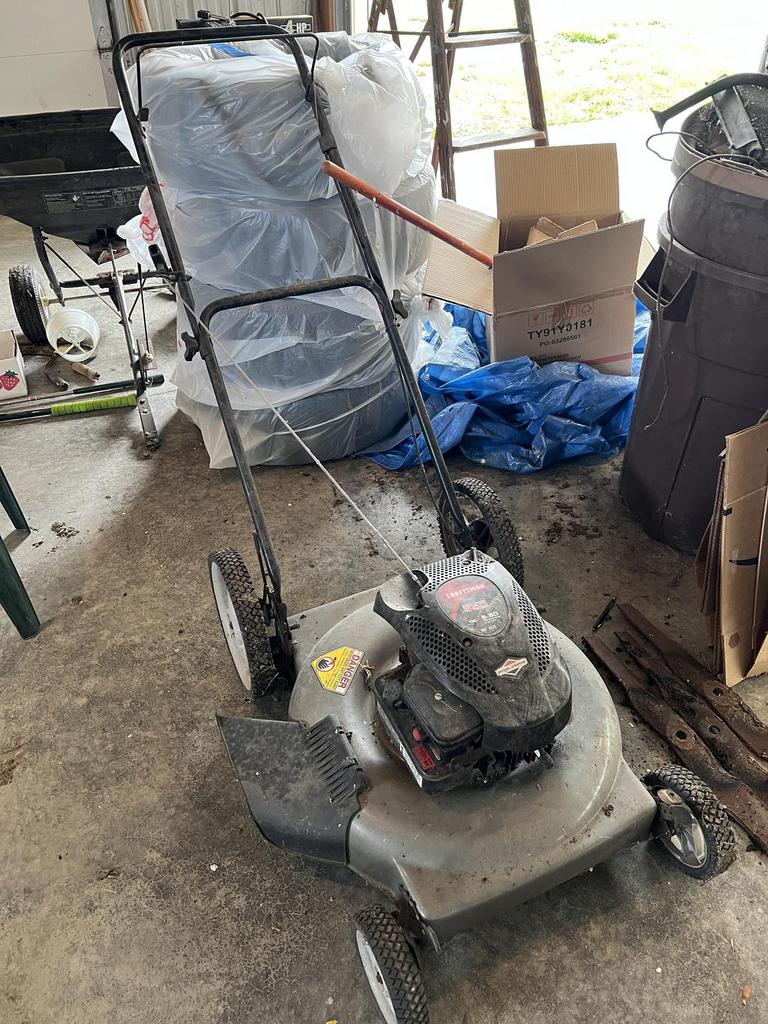 Auction Ohio Craftsman 550 Push Mower