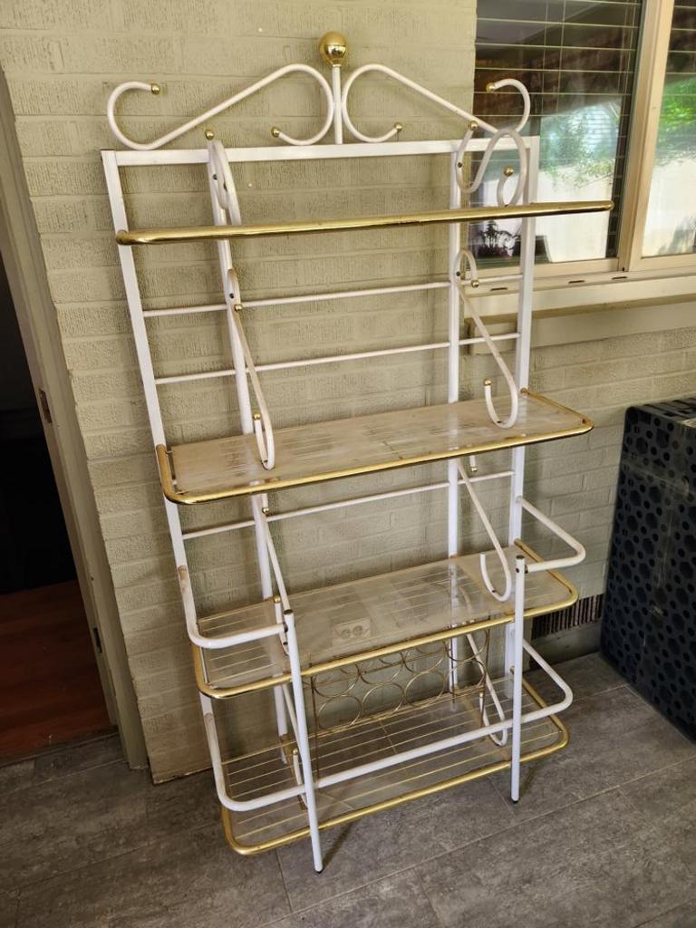 Auction Ohio Hollywood Regency bakers rack