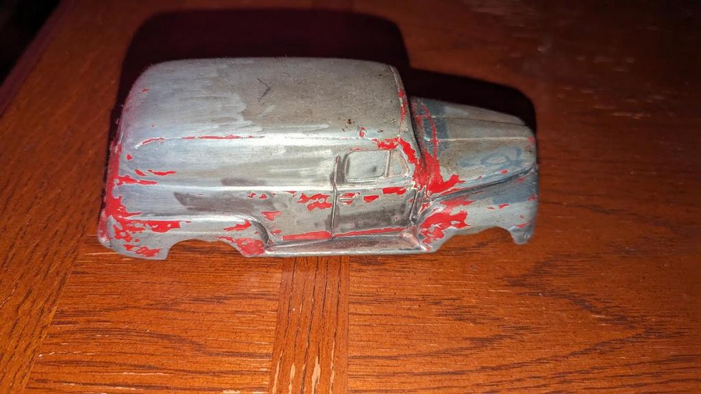 Auction Ohio | Vintage metal toy car