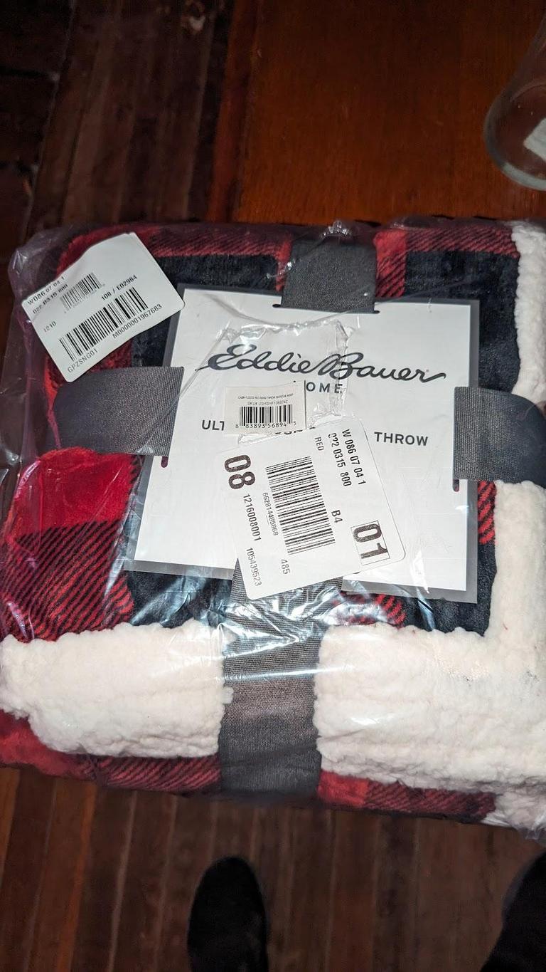 Auction Ohio Eddie Bauer throw