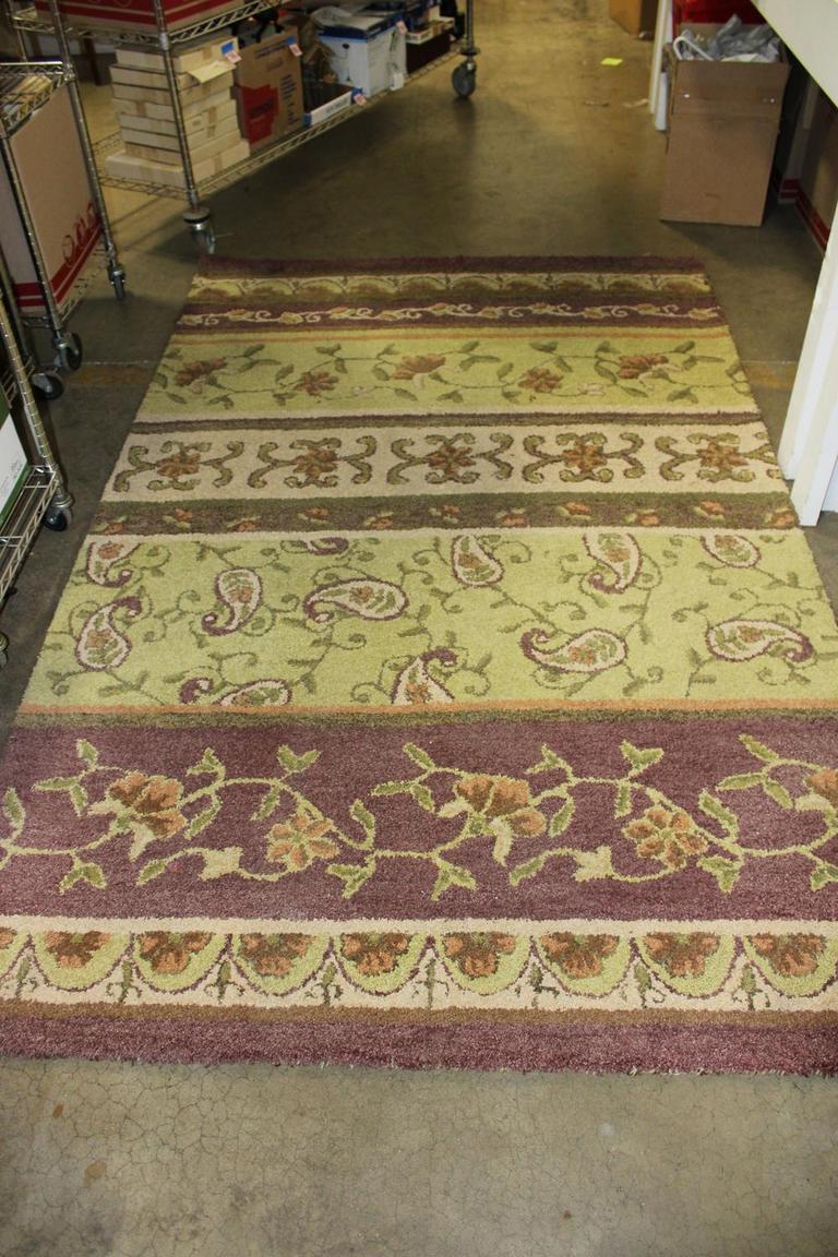 Auction Ohio Pier One Area Rug