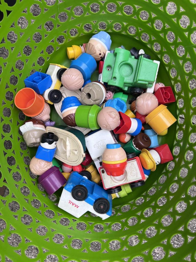 Auction Ohio Fisher Price