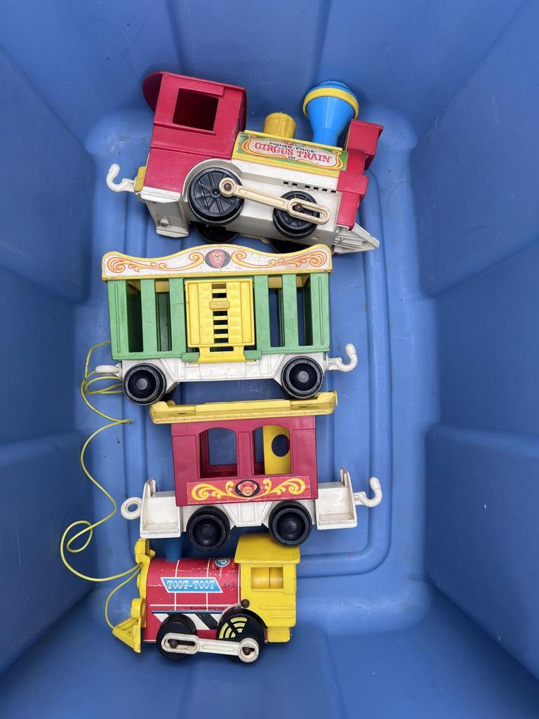 Auction Ohio Fisher Price