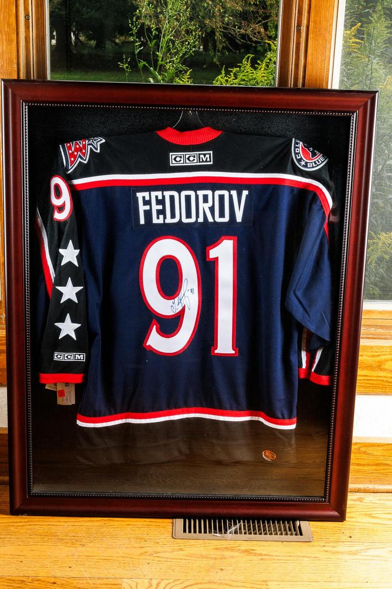 Sergei fedorov signed store jersey