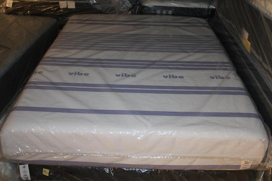 Auction Ohio Vibe Queen Mattress