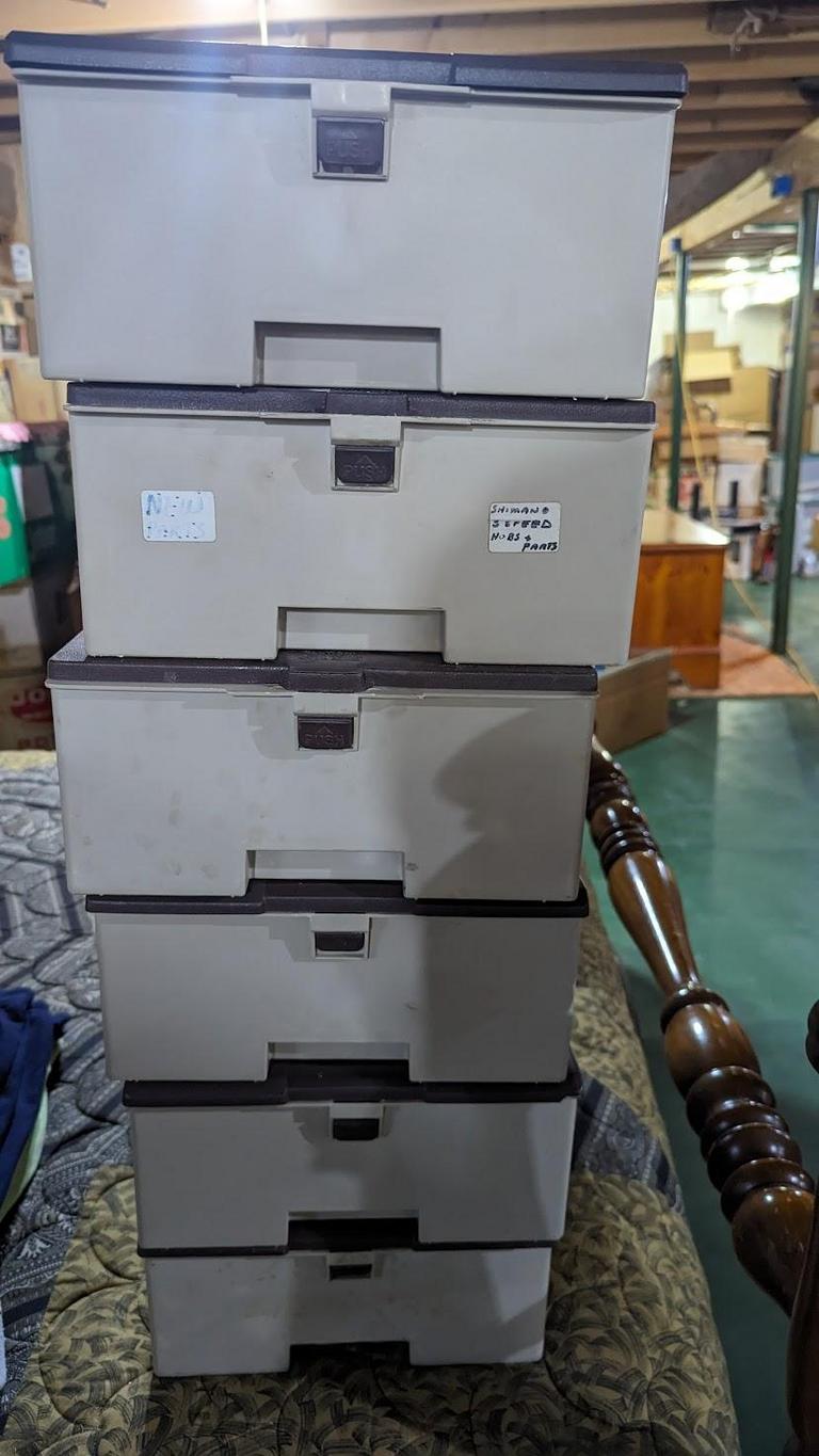 Auction Ohio Metal storage boxes