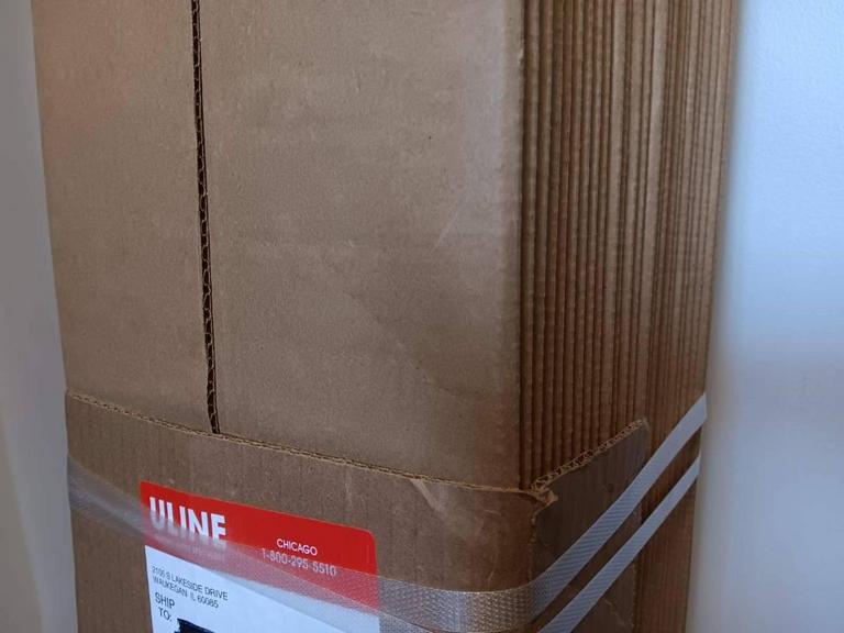 Auction Ohio ULINE Boxes 4x4x60