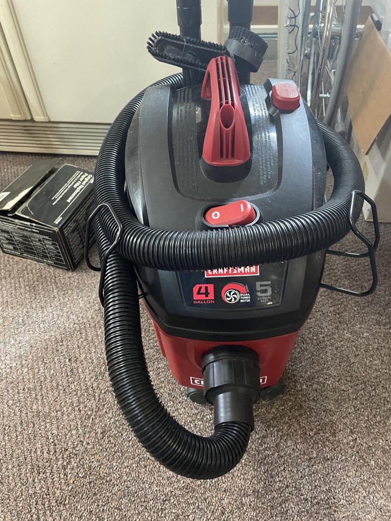 Auction Ohio Craftsman Shop Vac