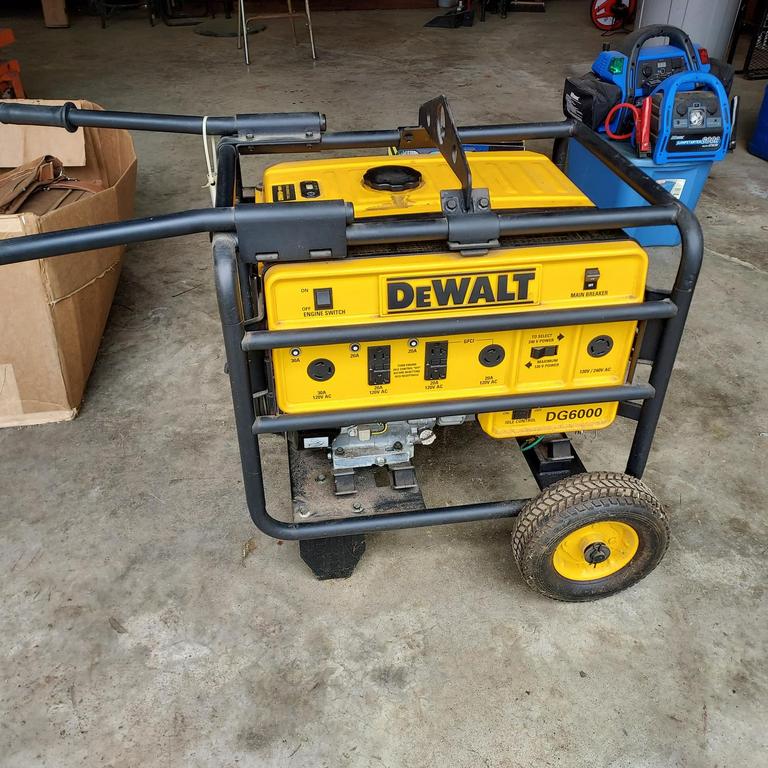 Auction Ohio Dewalt Generator