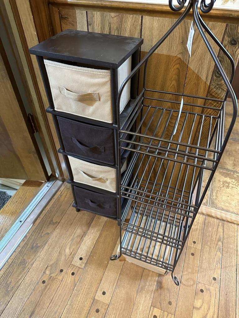 Auction Ohio Bombay shelfnew etc